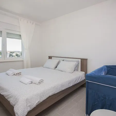 Tena Apartment
