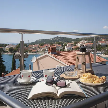 Tena * Sibenik