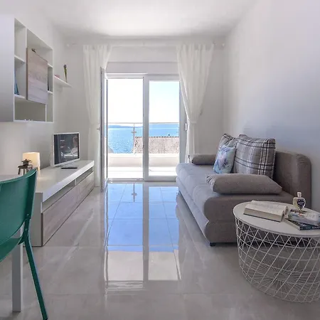Tena Apartment