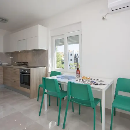Apartment Tena *